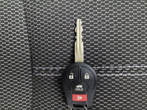 Used 2014 Nissan Sentra S FWD image 32