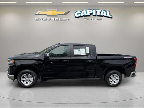 Used 2025 Chevrolet Silverado 1500 LT AWD/4WD image 2