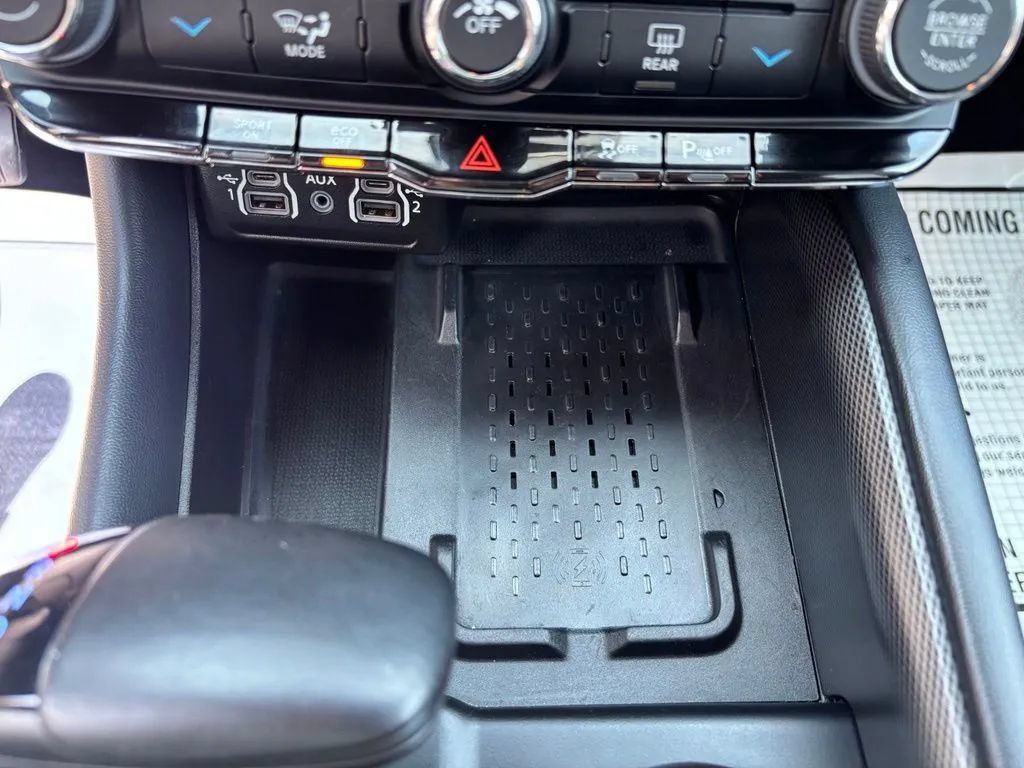 Used 2025 Dodge Durango R/T AWD/4WD image 18