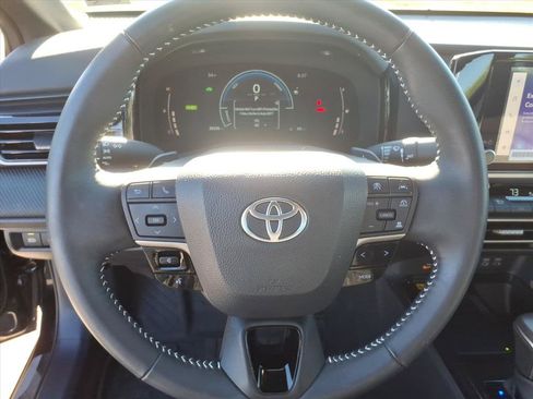 Certified 2025 Toyota Camry SE w/ Convenience Package FWD image 29