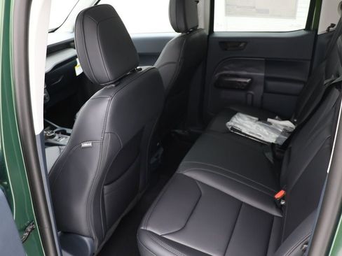 New 2025 Ford Maverick Lariat w/ Black Appearance Package image 16