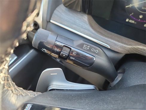 Used 2023 Kia Sorento SX Prestige image 30