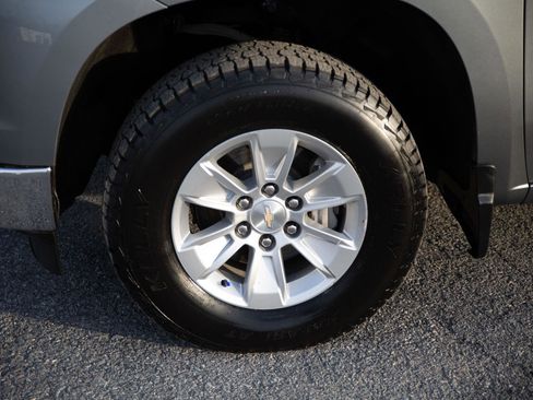 Used 2023 Chevrolet Silverado 1500 LT w/ Protection Package image 10