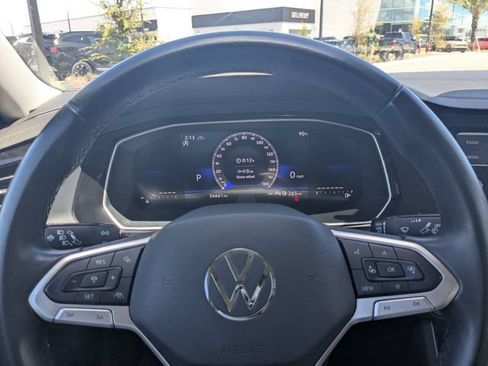 Used 2024 Volkswagen Jetta SE FWD image 26