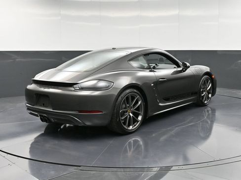 New 2025 Porsche 718 Cayman image 8