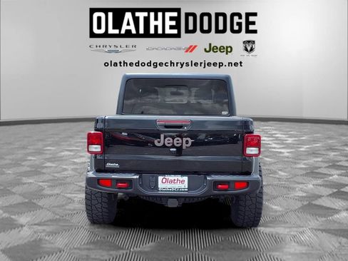 Used 2021 Jeep Gladiator Rubicon w/ Cold Weather Group AWD/4WD image 26