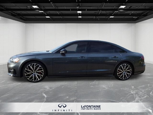 Used 2021 Audi S8 L w/ S8 Executive Package AWD/4WD image 2