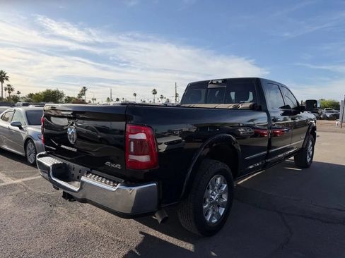Used 2022 RAM 3500 Limited w/ Towing Technology Group AWD/4WD image 13