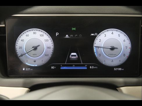 Certified 2024 Hyundai Tucson SEL w/ Convenience Package FWD image 8