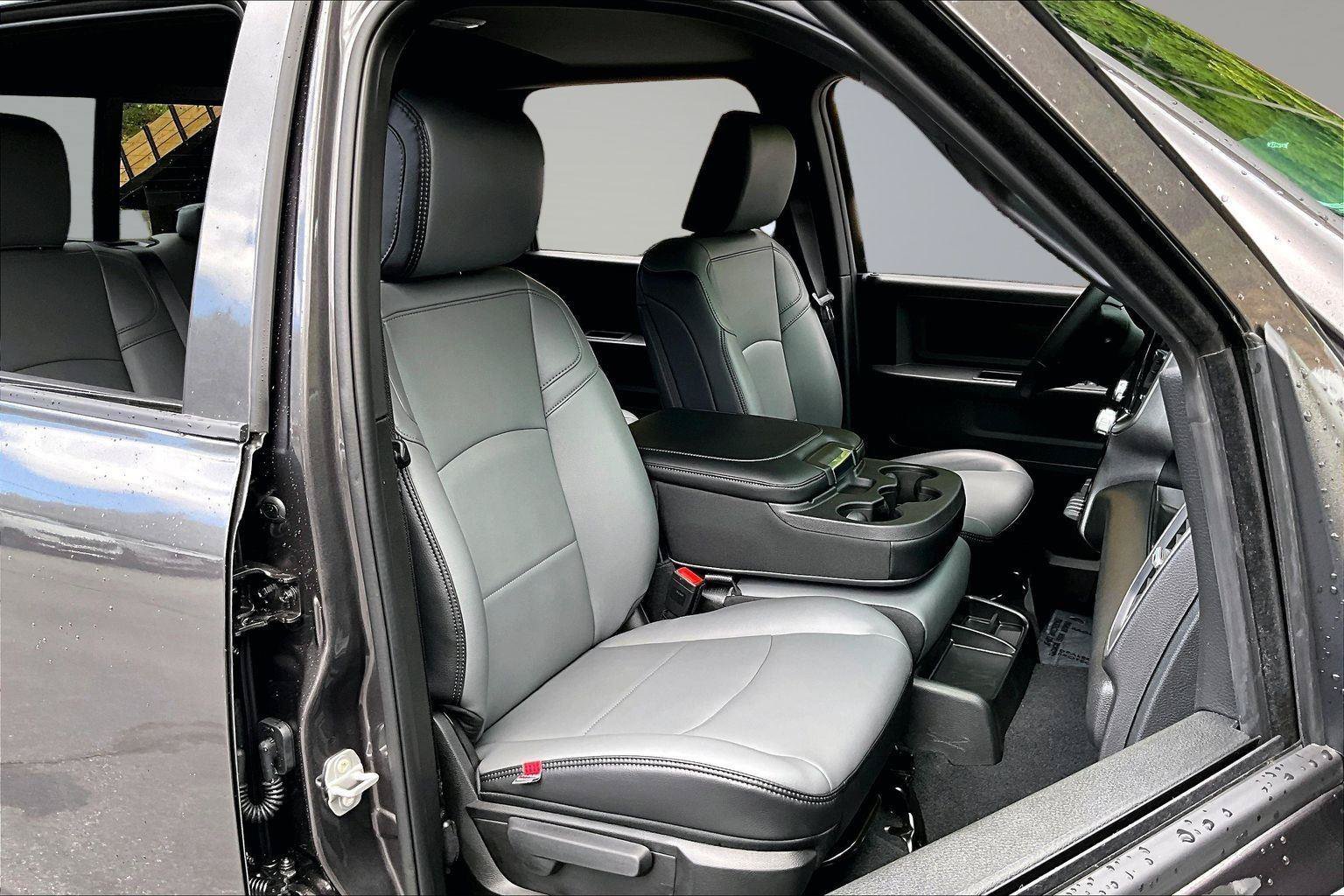 New 2026 RAM 2500 Tradesman AWD/4WD image 9
