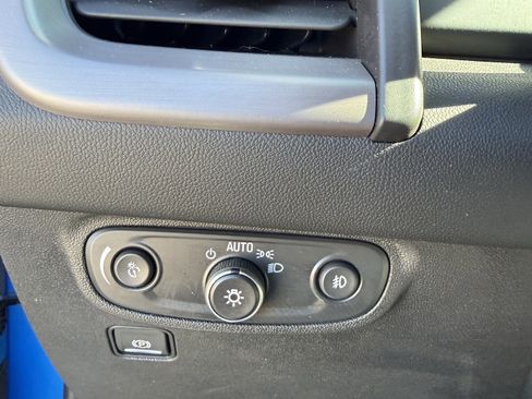 Used 2024 GMC Terrain AT4 image 11