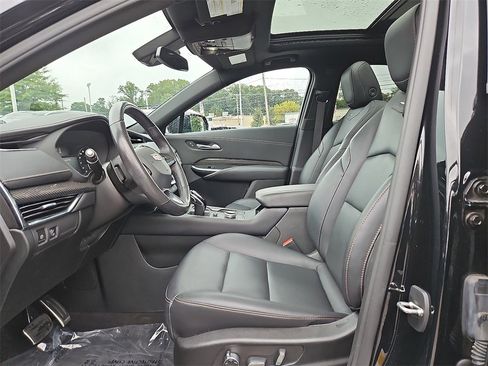 Used 2023 Cadillac XT4 Sport w/ Cold Weather Package image 14