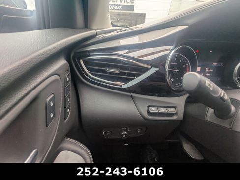 Used 2022 Buick Encore GX Essence w/ Advanced Technology Package FWD image 13