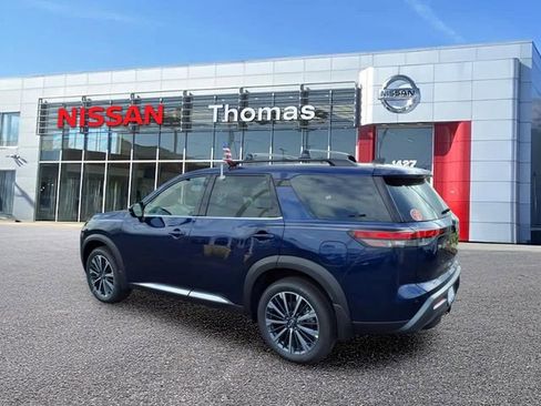 New 2026 Nissan Pathfinder Platinum AWD/4WD image 5