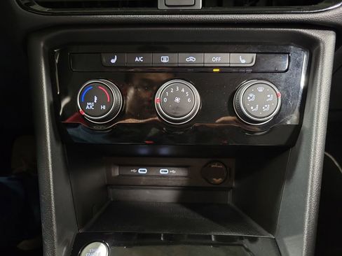 Used 2023 Volkswagen Taos S AWD/4WD image 18