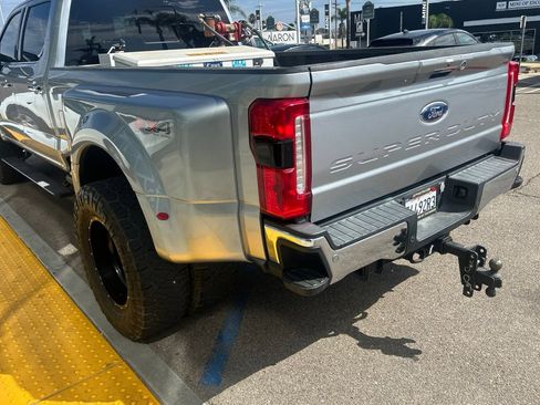Used 2023 Ford F350 Lariat w/ Lariat Ultimate Package AWD/4WD image 26