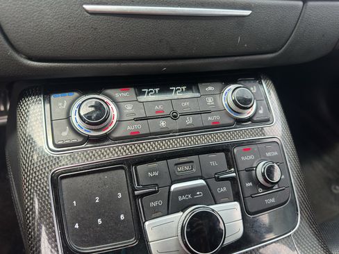 Used 2015 Audi S8 w/ S8 Driver Assistance Package AWD/4WD image 43