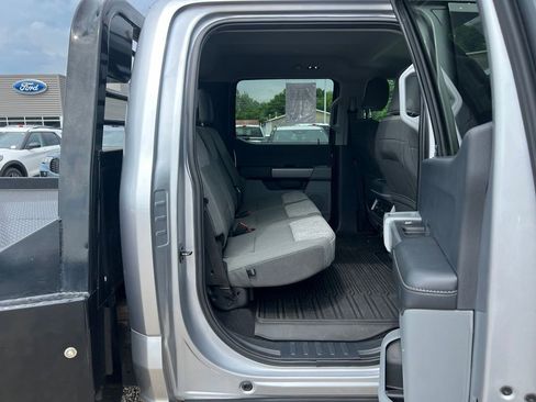 Used 2023 Ford F350 XLT w/ Camper Package AWD/4WD image 18