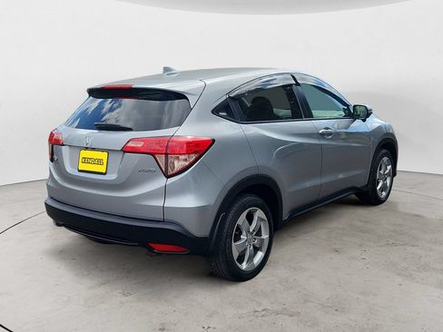 Used 2017 Honda HR-V EX image 5