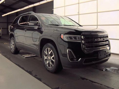 Used 2023 GMC Acadia SLT AWD/4WD image 2