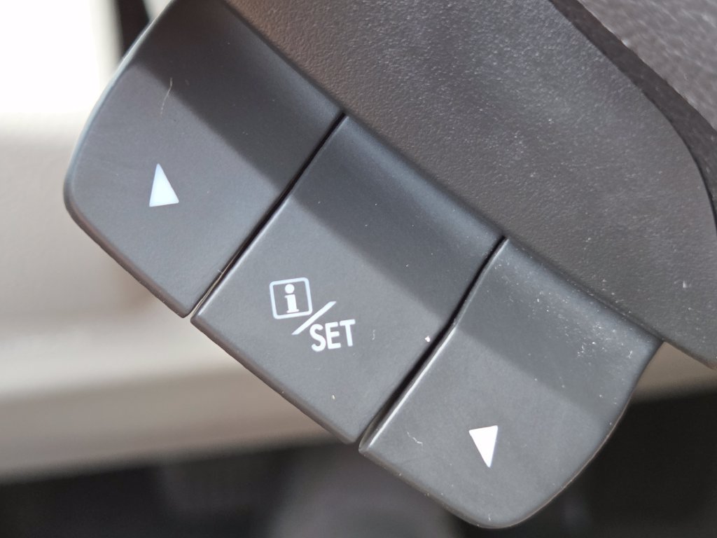 Used 2018 Subaru Forester 2.5i Premium AWD/4WD image 10