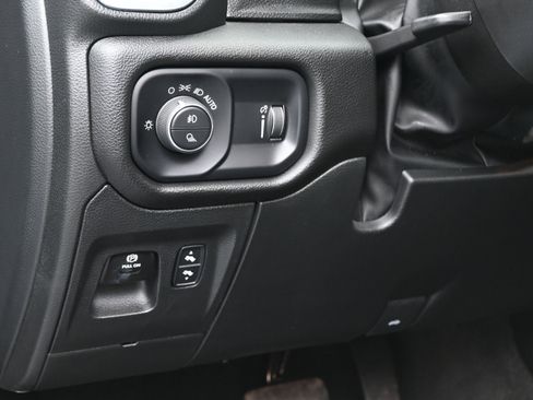 Used 2024 RAM 1500 Big Horn image 23