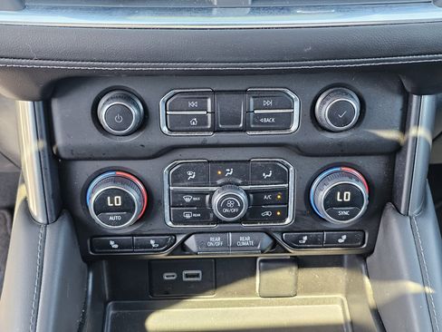 Used 2023 Chevrolet Tahoe Z71 AWD/4WD image 29