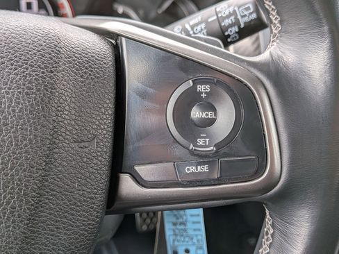 Used 2018 Honda Civic Sport image 16