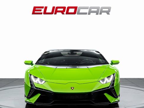 Used 2024 Lamborghini Huracan Tecnica image 8