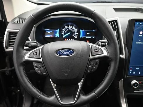 Certified 2023 Ford Edge SEL w/ Convenience Package AWD/4WD image 16