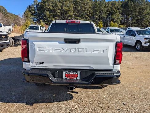 New 2026 Chevrolet Colorado Z71 w/ Technology Package image 3