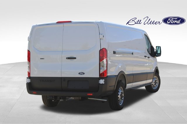 New 2027 Ford Transit 350 Low Roof RWD image 3