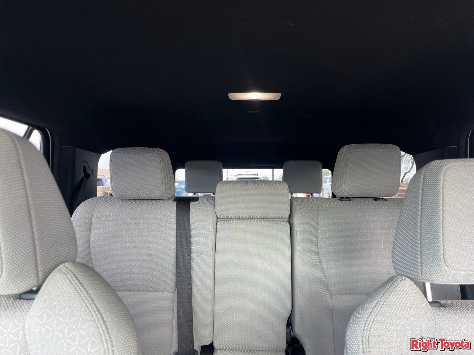 Certified 2025 Toyota 4Runner SR5 AWD/4WD image 32