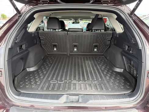 Certified 2025 Subaru Outback Limited AWD/4WD image 18