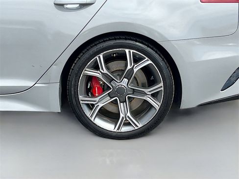Used 2020 Kia Stinger GT2 image 32