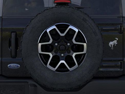 New 2026 Ford Bronco Outer Banks image 24