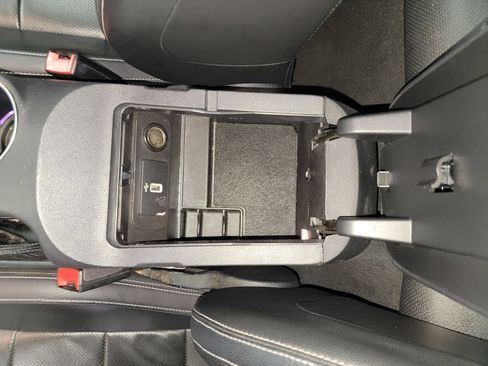 Used 2022 Ford Mustang Premium RWD image 28