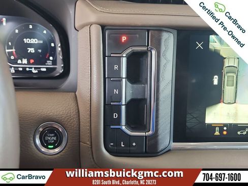 Used 2023 GMC Yukon Denali w/ Advanced Technology Package AWD/4WD image 16