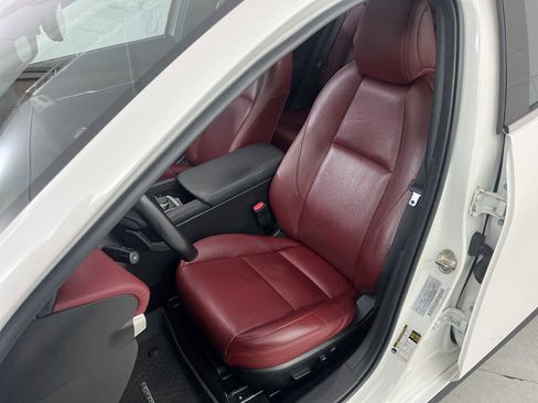 Used 2021 MAZDA MAZDA3 Hatchback w/Premium Plus Pkg AWD/4WD image 19