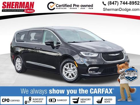 Certified 2024 Chrysler Pacifica Touring-L FWD image 1