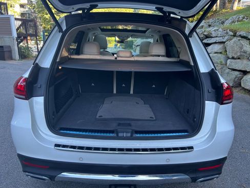 Used 2020 Mercedes-Benz GLE 350 4MATIC w/ Premium Package image 39