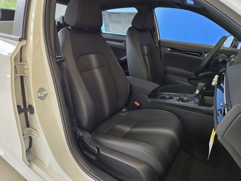 New 2026 Honda Civic Sport image 23