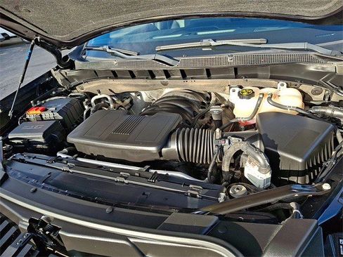 Certified 2023 Chevrolet Suburban LT image 23