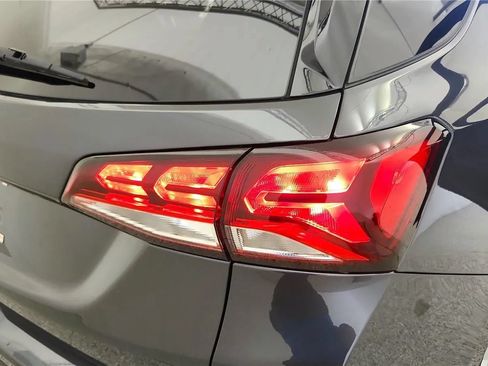 Used 2023 Chevrolet Equinox LT FWD image 15