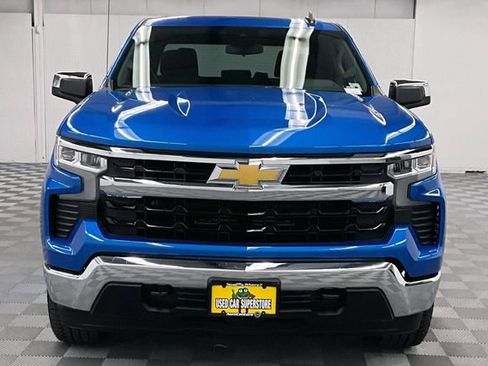 Used 2025 Chevrolet Silverado 1500 LT AWD/4WD image 4