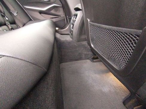 Used 2021 BMW 330i Sedan w/ Driving Assistance Package image 68