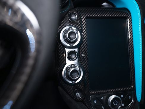 Used 2022 McLaren 765LT RWD image 61