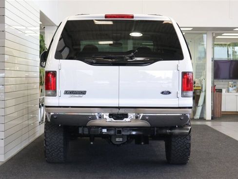 Used 2000 Ford Excursion Limited AWD/4WD image 9