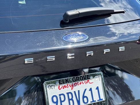Used 2025 Ford Escape ST-Line FWD image 49