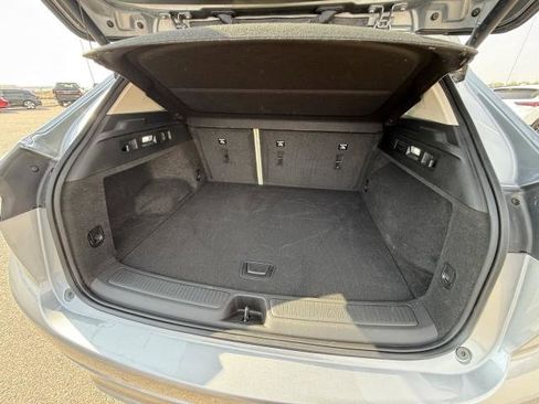 Used 2023 Buick Envision Avenir image 35